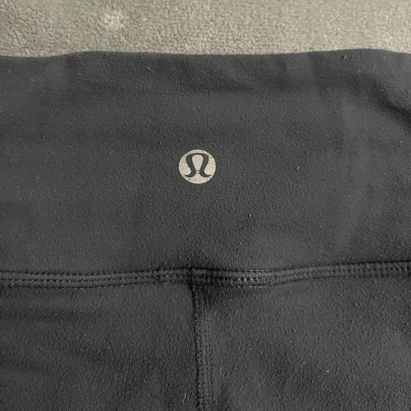 Lululemon size 8 leggings - Picture 2 of 6